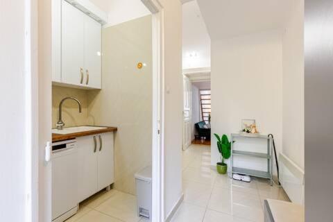 Vibrant Center Apartment Budapest Esterno foto